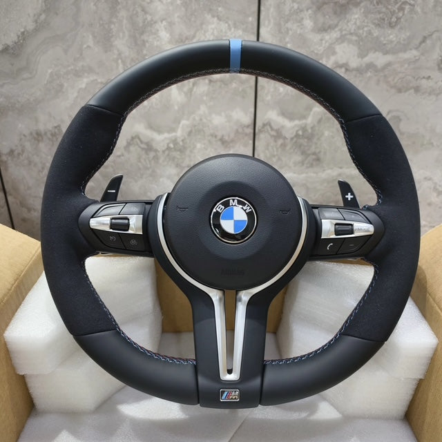 Volant BMW F20 F21 F22 F30 F31 F32 F36 M Sport Volant en Cuir Noir / Alcantara